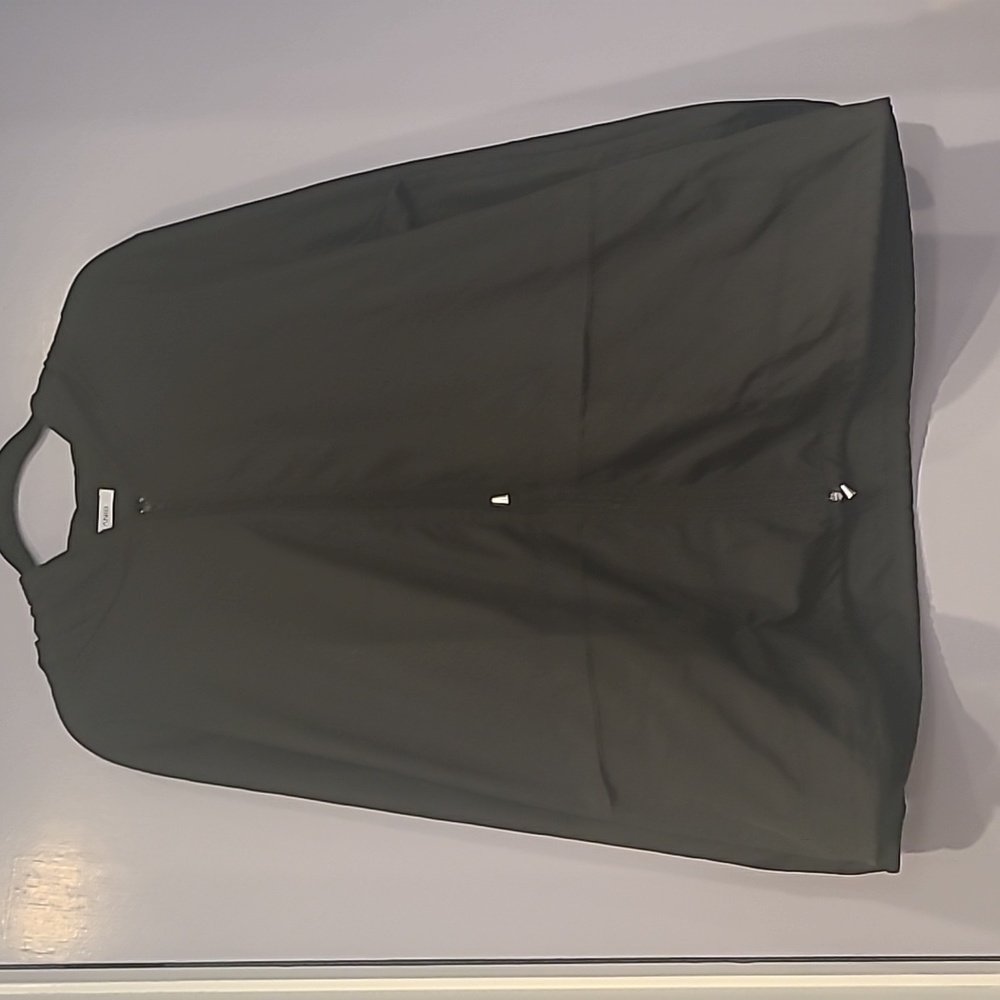 Tanib Windbreaker